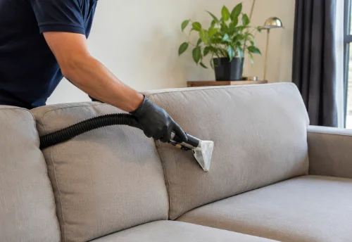 Nettoyage de canapé en profondeur au Verdier